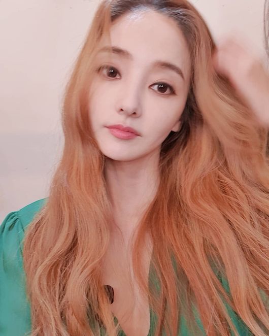 한채영, 1달 만에 전한 근황…41살에도 바비인형 미모 [★SHOT!]