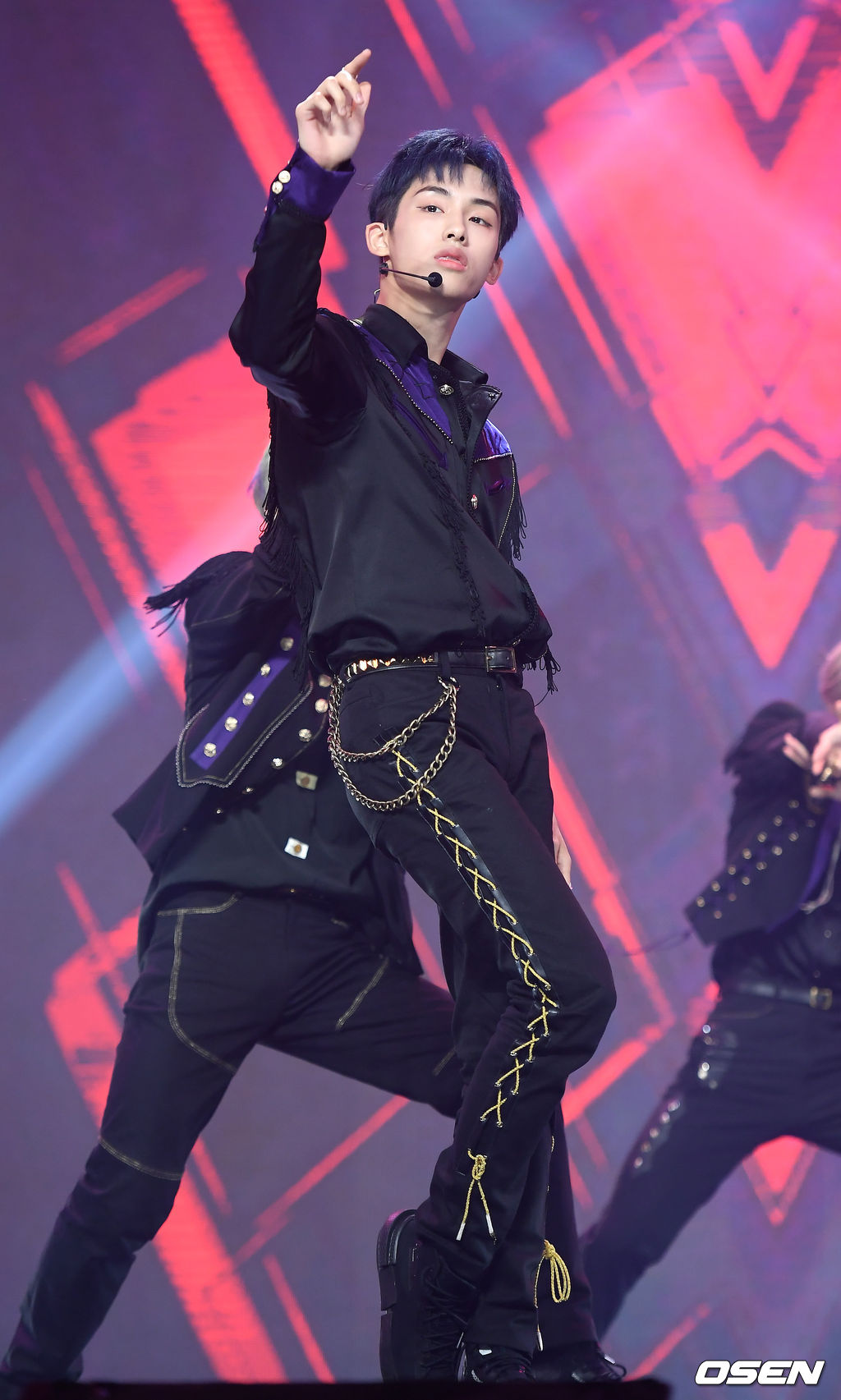 [사진]웨이비(WayV) 윈윈, 어마어마한 비율
