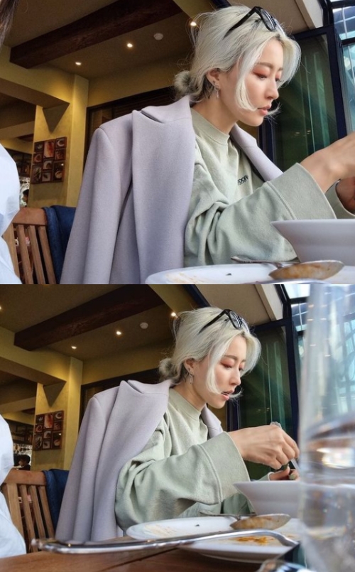 황보, 금빛 헤어컬러도 찰떡 소화.. 안 어울리는 게 없는 42세 힙둥이