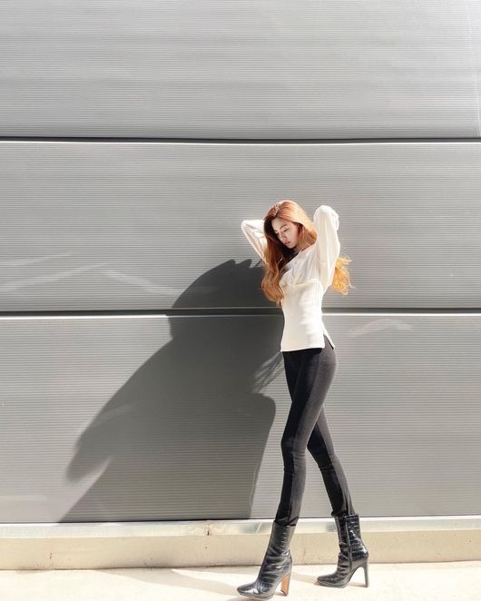 170cm·51kg 나나, 이건 진심 美친 비율…써니 남는 키 있음 좀 줘