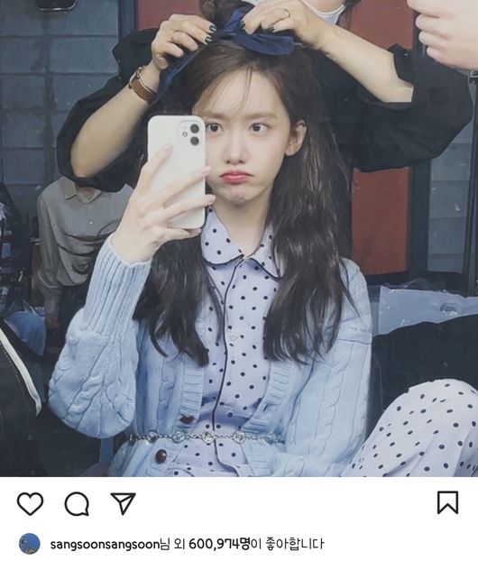 이효리 잠깐 흐린 눈…이상순, 알바생 윤아 미모에 좋아요 꾹!