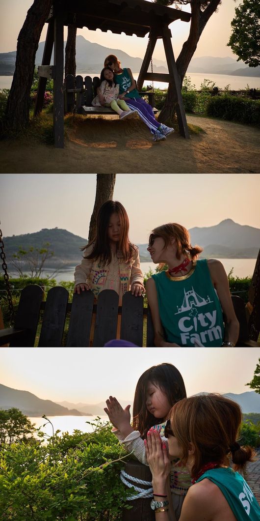 ‘엄태웅♥’ 윤혜진, 지온이 언제 이렇게 컸나?… 엄빠 골고루 닮은 귀요미!
