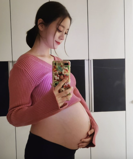 임신7개월 헤림, 터질 듯한 D라인+핏줄까지 선명..♥신민철 사랑이