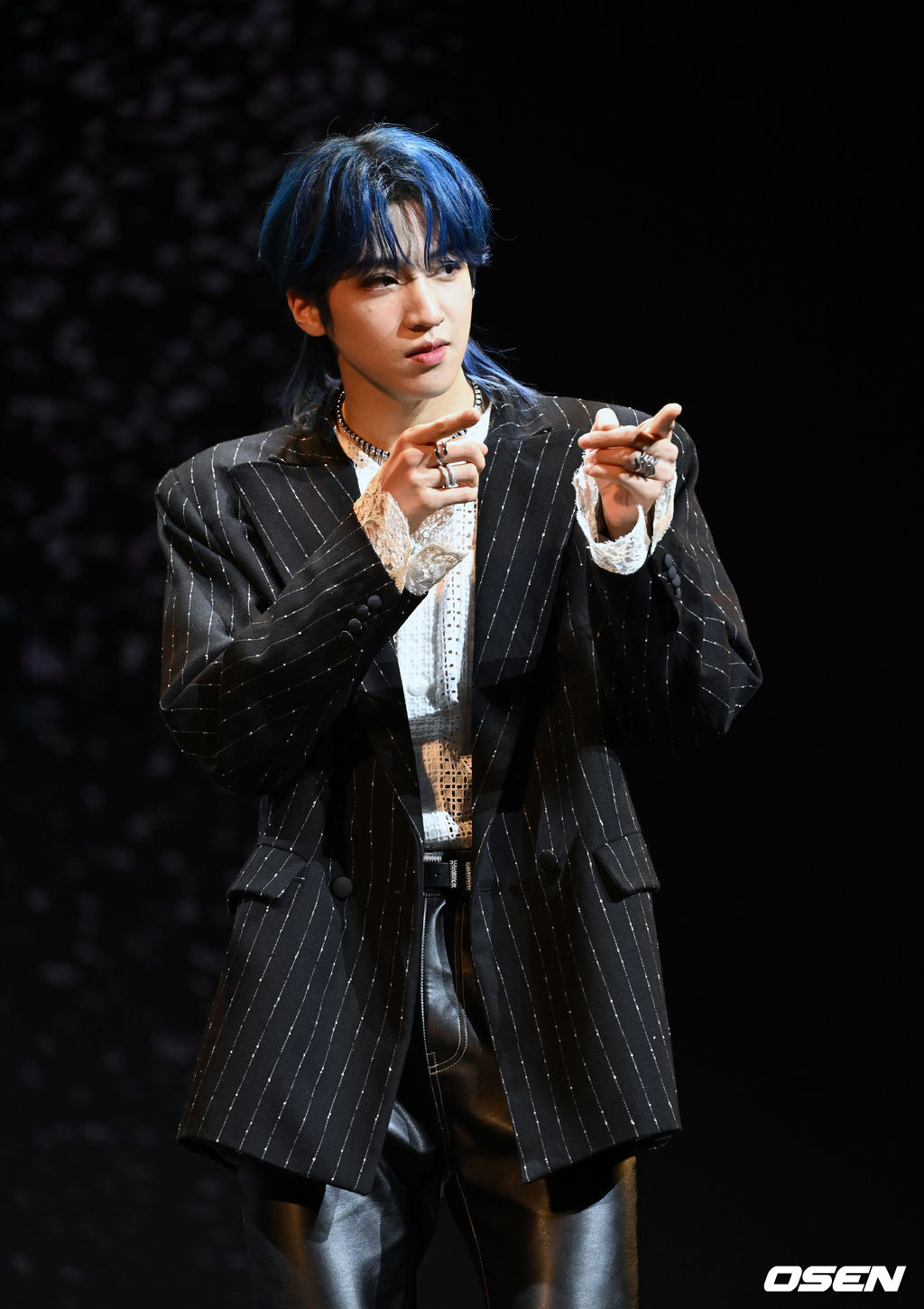 [사진]펜타곤 우석, 헤어 컬러 잘 어울리죠