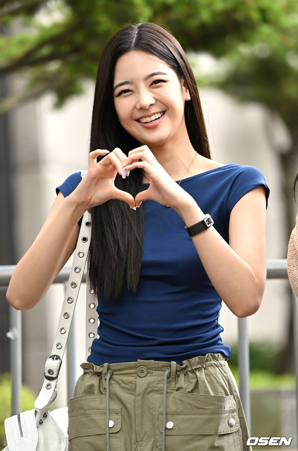 [사진]있지 리아, 예쁜 미소에 하트까지