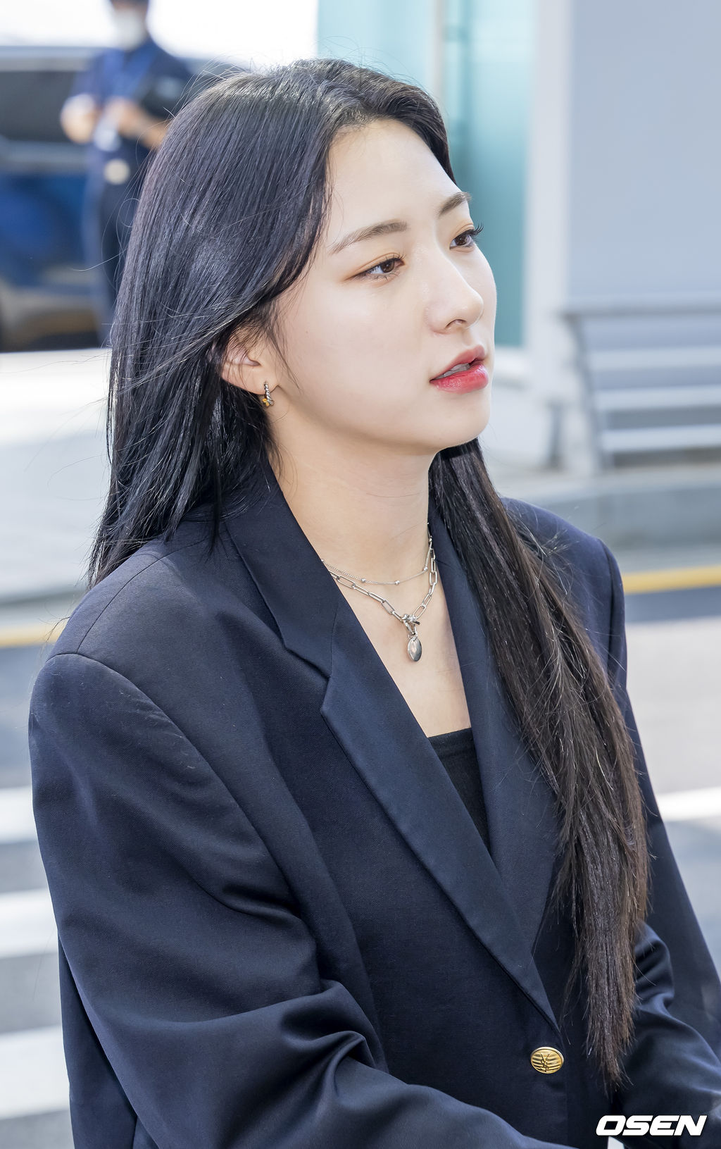 [사진]우주소녀 은서,자체발광 백옥피부