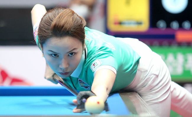 전 아마 1위 김진아, 프로당구 LBPA  데뷔 첫 64강행