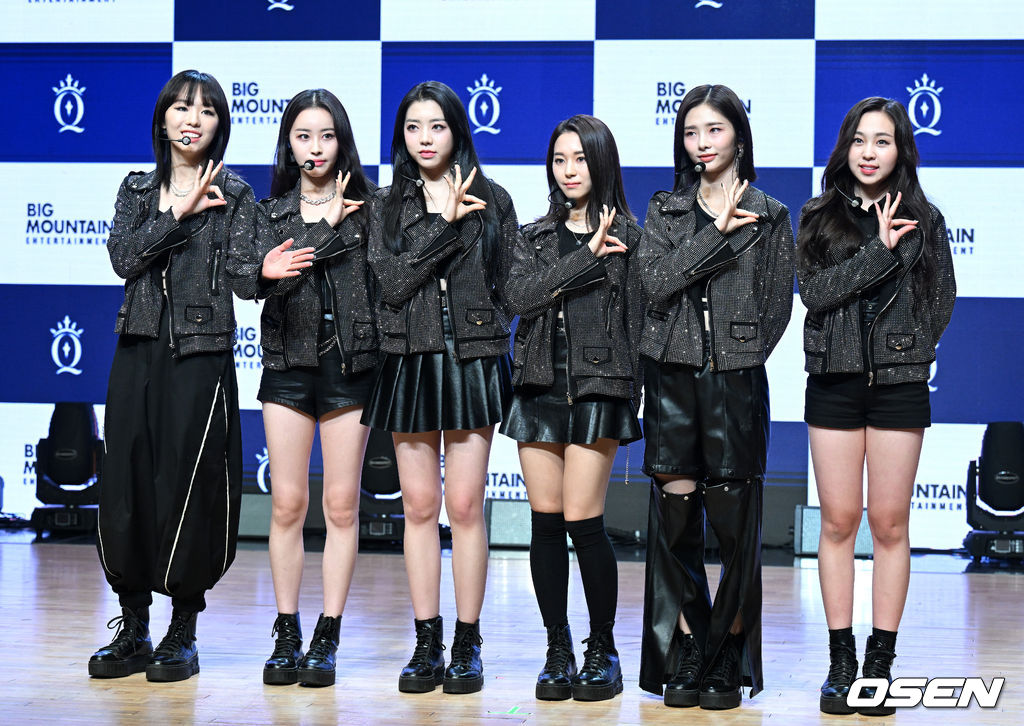 [사진]퀸즈아이,설레는 데뷔 쇼케이스