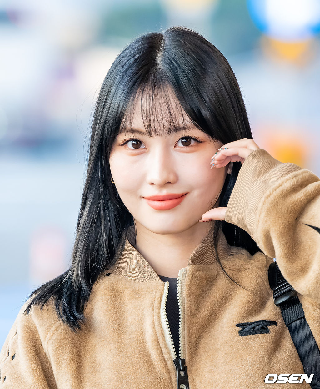 [사진]트와이스 모모,상큼함 가득한 볼하트