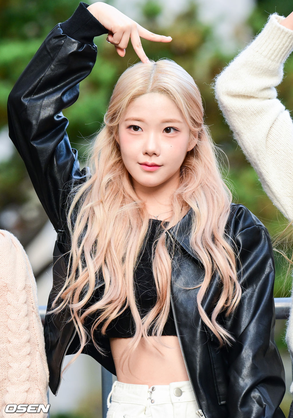 [사진]클라씨 채원,매력적인 금발