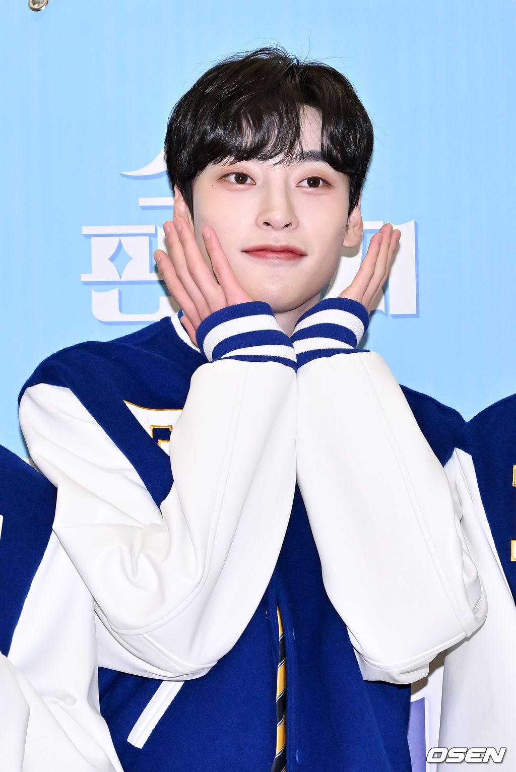 [사진]소년판타지 태선,깜찍한 꽃받침