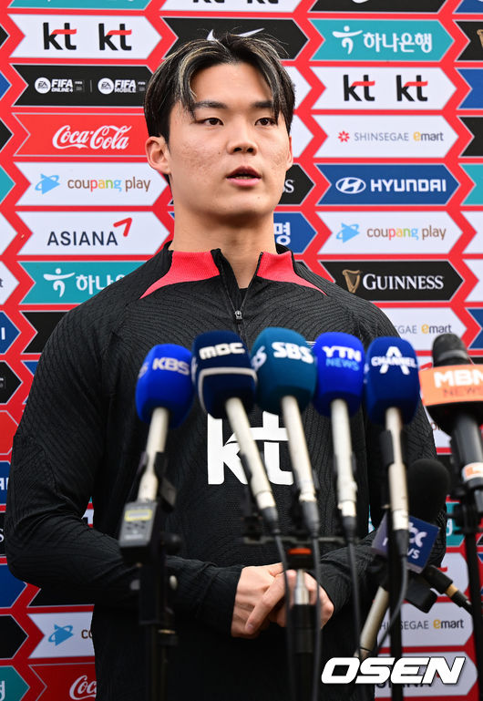'이젠 유럽파' 오현규가 말하는 유럽 선수 생활..."아무도 신경 안 써요" [파주톡톡]