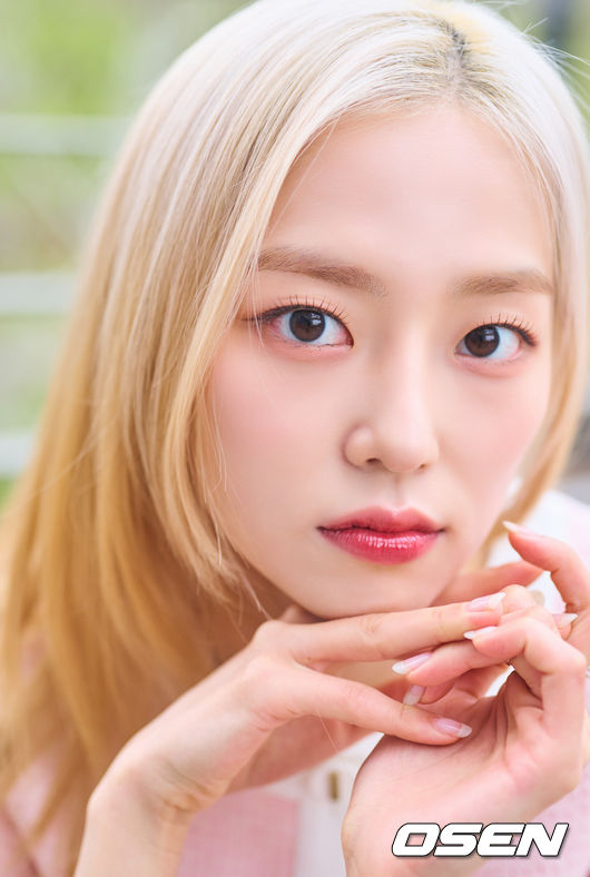 예은 “CLC 멤버들과 사이 좋아..최유진과 동시기 컴백 든든해” [인터뷰②]