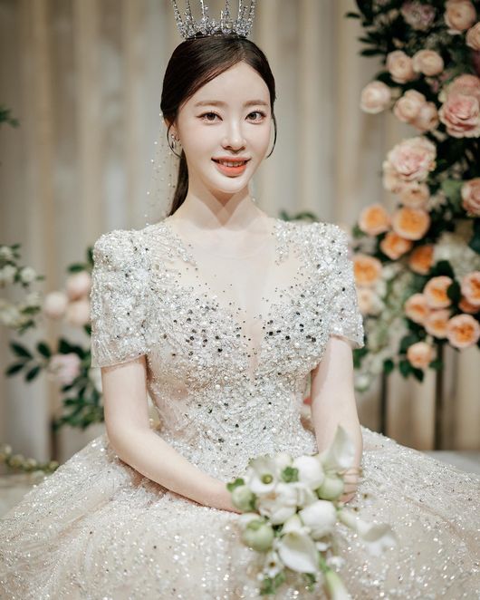 사업가♥ 양정원, 행복했던 5월의 신부..女연예인들이 더 난리