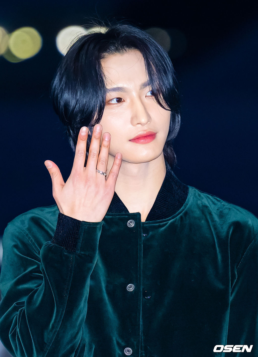 [사진]에이티즈 성화,반지가 반짝반짝