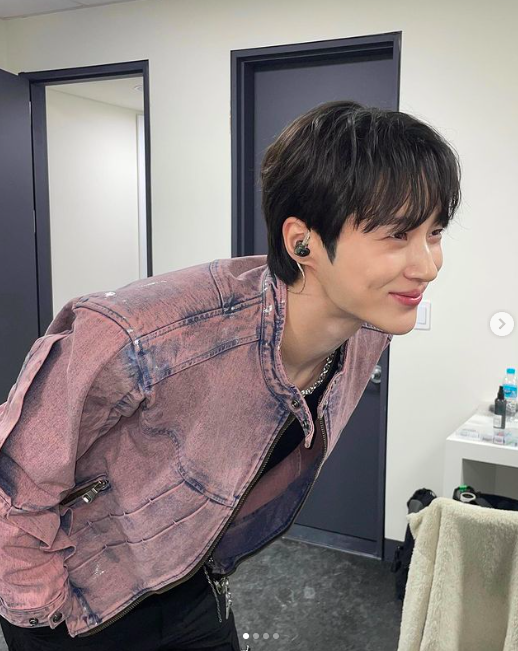 변우석, 당장 아이돌 데뷔해도 될 듯..‘훈훈 비주얼’로 팬심 저격