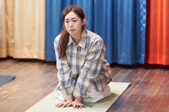 SM 신인 김지우, 서바이벌 오디션 준비..아이돌 데뷔 총력(나미브)