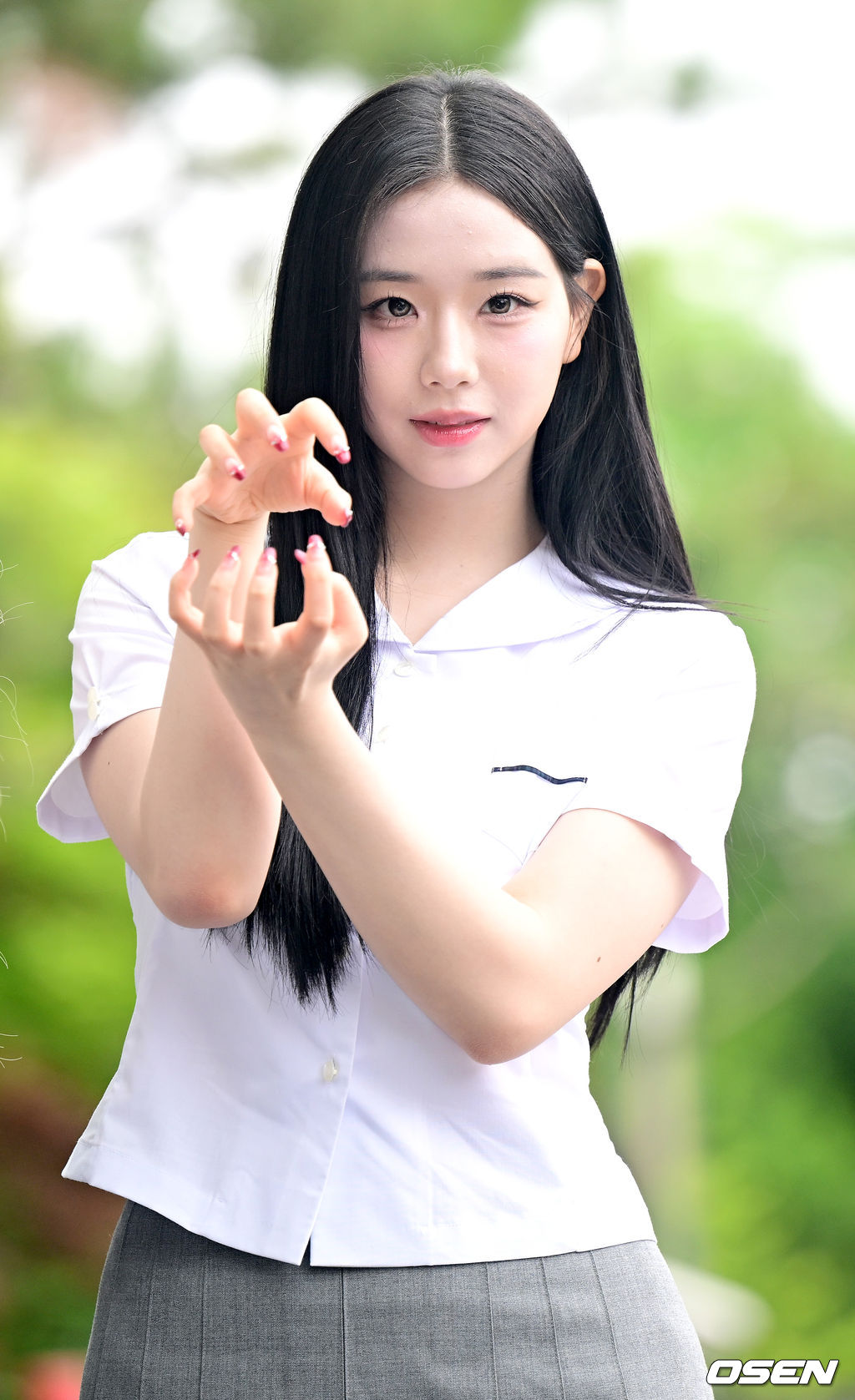 [사진]트리플에스 김채연, 시그니처 포즈 멋지게