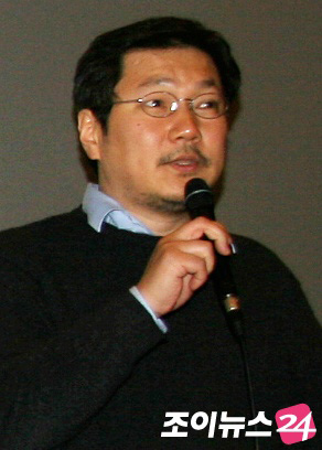 홍상수 감독, 내 영화 중 손익분기점 넘은 작품 없다