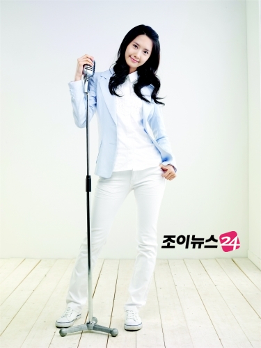 소녀시대 윤아, 여성용품 모델 발탁