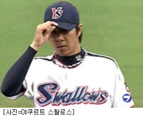 임창용, 30세이브 성공-  이병규는 연속안타 행진 스톱