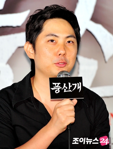 풍산개 감독 기존 김기덕필름 영화와 차별化