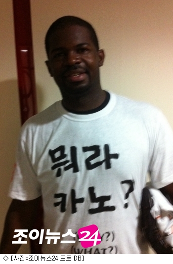 3연승 도전 롯데, 레일리 티셔츠 효과?