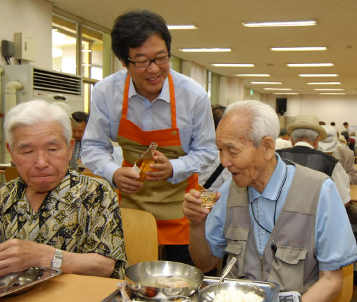 삼계탕과 백세주 드시고 장수하세요