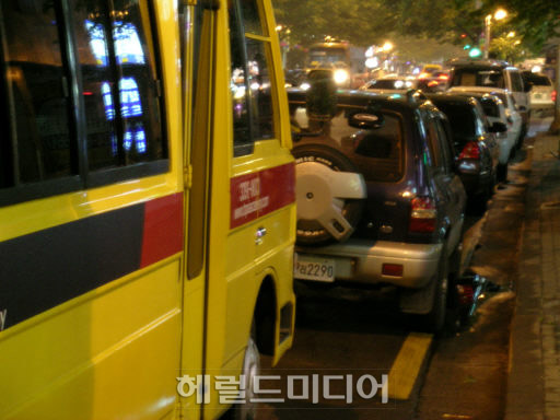 ‘新맹모삼천지교’ 슈퍼맘의 25시