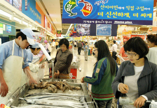 삼겹살 고가행진에 수산물 인기 ‘쑥쑥’