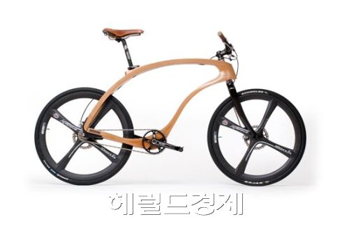 자전거 한대가 제네시스보다 비싸