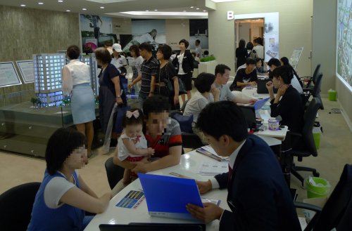 강남 역세권 첫 브랜EM ‘강남 한라비발디 스튜디오 193’, 연휴 동안 8500여명 구름인파