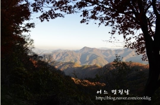 [테마있는 명소] 무주 적상산-여인의 붉은치마 만큼 아름다운 산