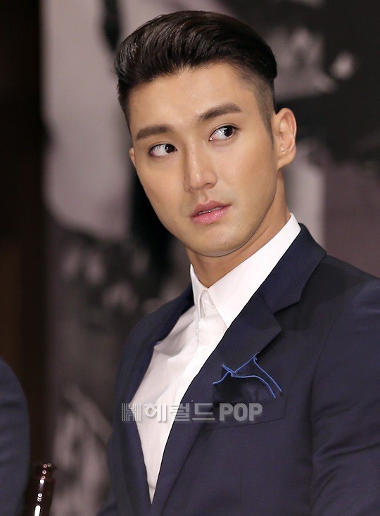 [포토]슈퍼주니어 시원, 남성미 물씬~