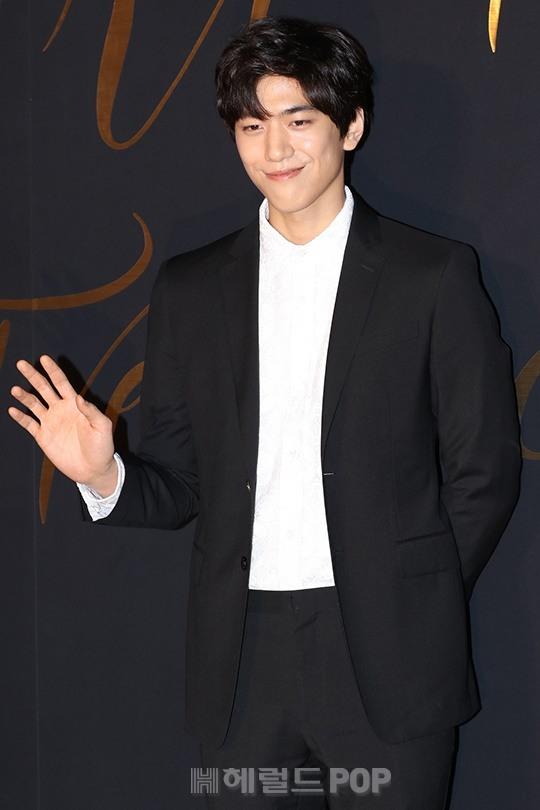 [포토]성준 어색한듯 매력적인 미소