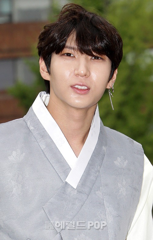[포토]빅스 레오, 뮤뱅 마지막 출근길 아쉬워요~