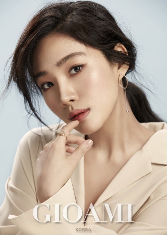 최희서 비밀의 숲 작가님 불러준다면 당장 출연하고파[화보]