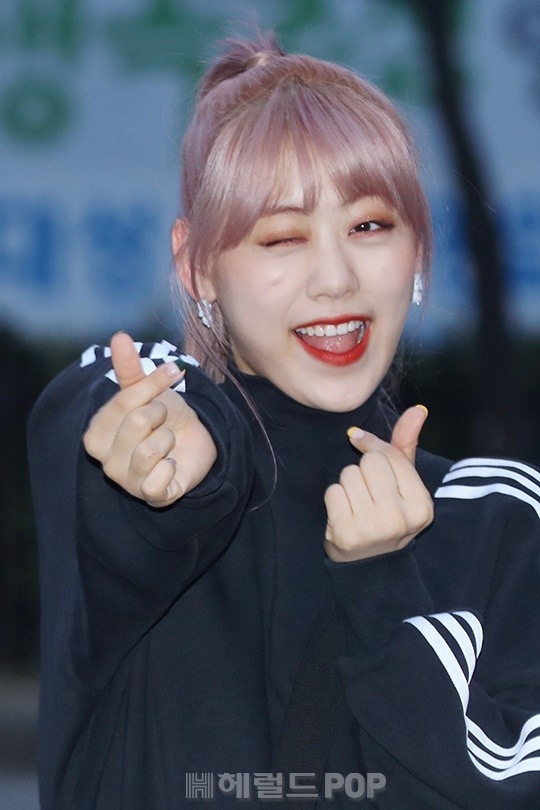 [포토]위키미키 루아 치명적인 애교