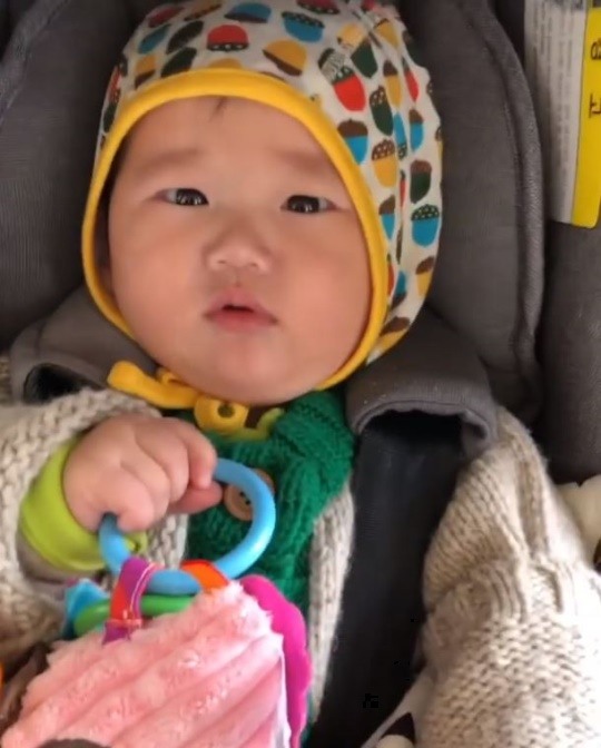 헉..뭐야..응?…봉태규 딸 본비, 폭풍성장 근황