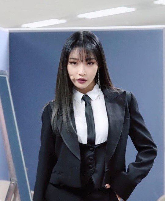 도도 걸크러쉬..청하, 갈수록 美친 미모