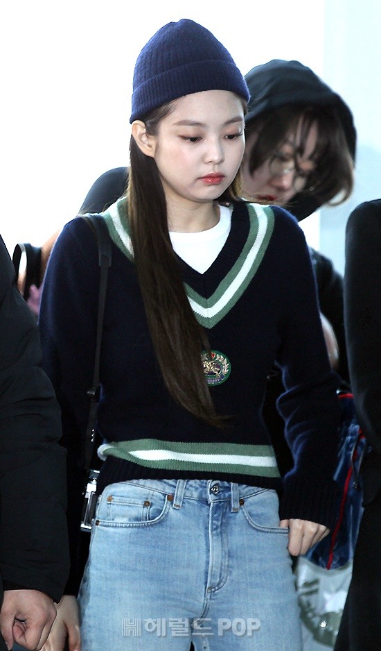[포토]블랙핑크 제니, 눈에띄는 비니패션