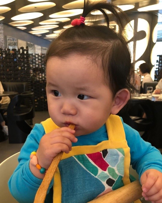 봉태규♥하시시박 딸 본비, 밥도 잘 먹네‥폭풍성장 근황