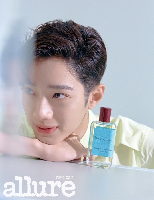청량미와 소년미 사이..라이관린, 그윽한 남신 비주얼[화보]