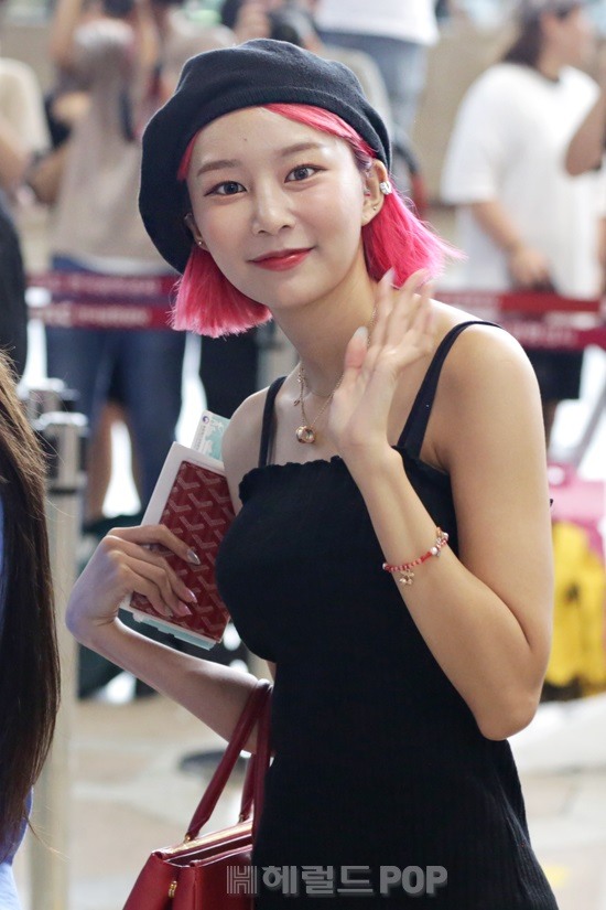 [포토]혜빈, 레드 헤어가 대세~
