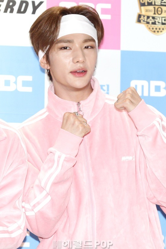 [포토]현진, 헤어밴드도 멋지게!