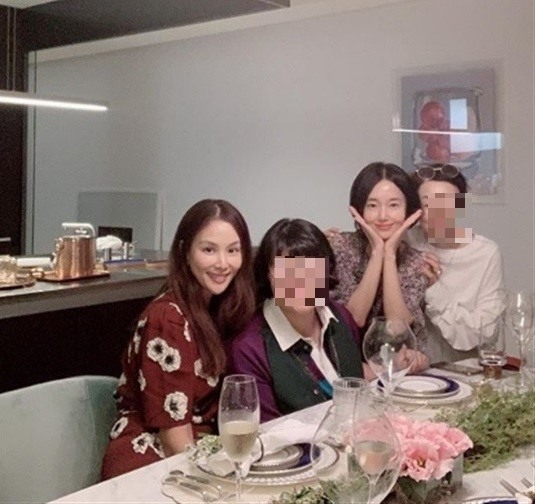 이정현, 화려한 신혼집 집들이 사랑하는 울 소영 언니