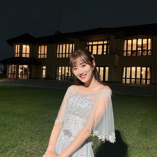 에이프릴 이나은, 만화 속에서 튀어나온 듯..극강 청순 비주얼