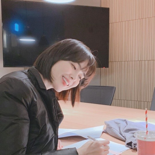 이하나, 매력부자의 일상샷…심쿵유발 단발여신