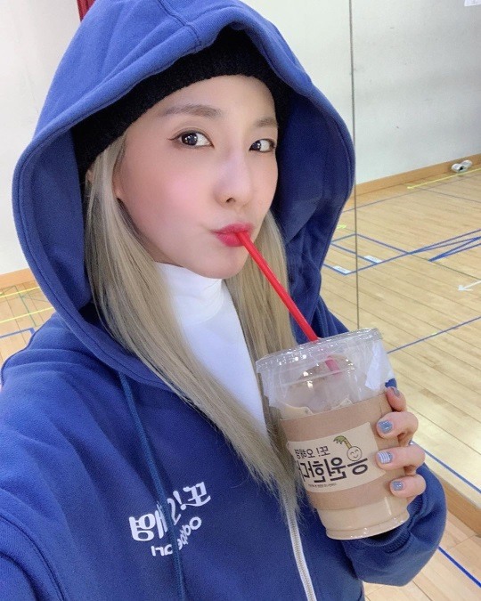 이런 츤데레 같으니라고‥산다라박, CL 자매에 받은 커피 인증샷