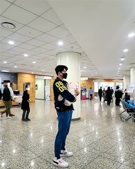 민우혁♥이세미, 둘째 출산 후 소아과 정기검진 믿고 맡기는 육달 민선생